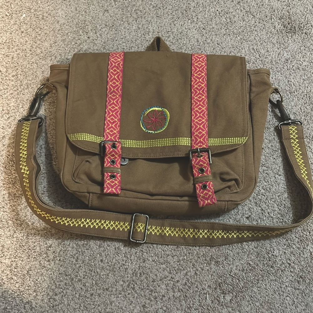 American Girl “Lea to the Rescue” crossbody bag and doll sized bag